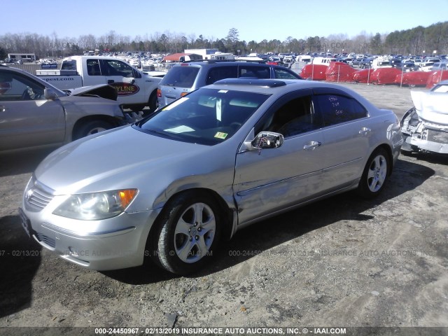 JH4KB16565C012010 - 2005 ACURA RL SILVER photo 2