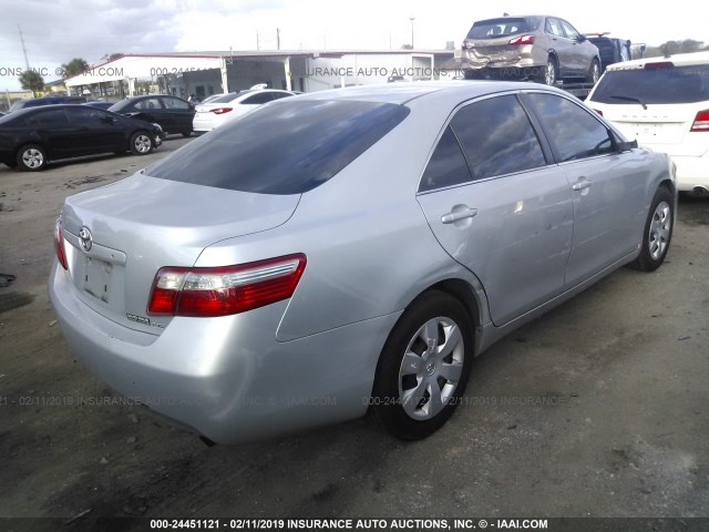 4T1BE46K67U103108 - 2007 TOYOTA CAMRY NEW GENERAT CE/LE/XLE/SE SILVER photo 4