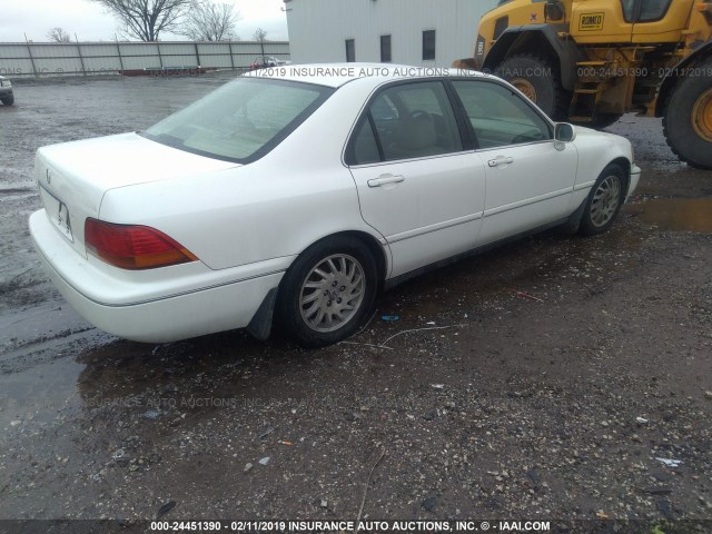 JH4KA9642WC012855 - 1998 ACURA 3.5RL WHITE photo 4