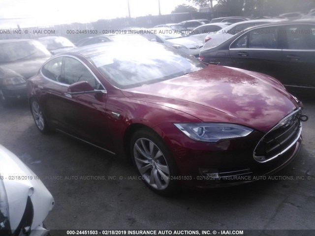 5YJSA1S11EFP38190 - 2014 TESLA MODEL S RED photo 1