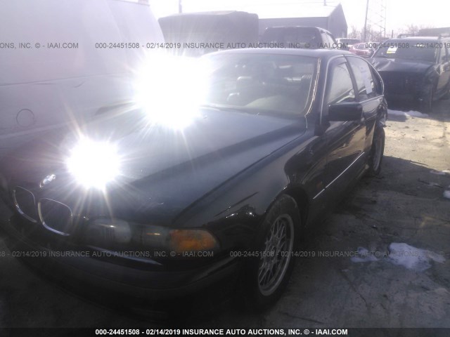 WBADM6341YGU15884 - 2000 BMW 528 I AUTOMATIC BLACK photo 2