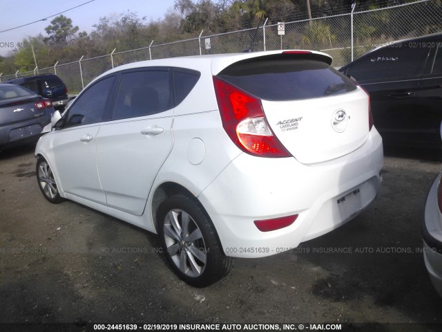 KMHCU5AE3CU053843 - 2012 HYUNDAI ACCENT GLS/GS/SE WHITE photo 3