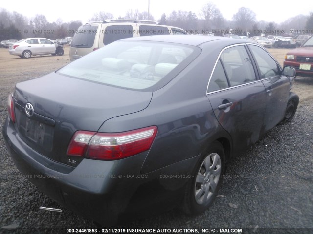 4T1BE46K77U524481 - 2007 TOYOTA CAMRY NEW GENERAT CE/LE/XLE/SE GRAY photo 4