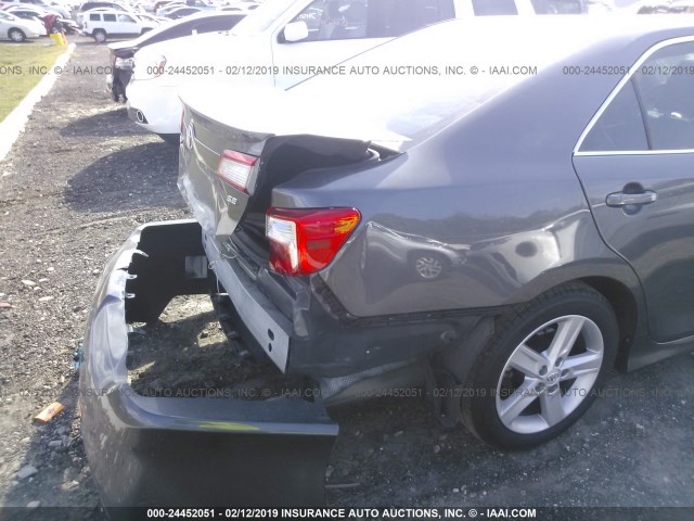 4T1BF1FK2CU591205 - 2012 TOYOTA CAMRY SE/LE/XLE 灰色 照片 6