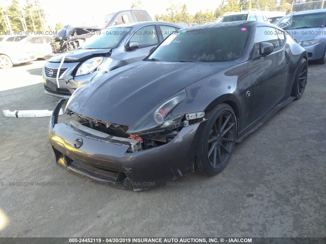 JN1AZ4EH2AM502019 - 2010 NISSAN 370Z GRAY photo 2