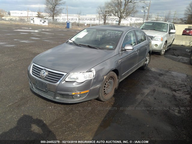 WVWAK73C67P124224 - 2007 VOLKSWAGEN PASSAT 2.0T/WOLFSBURG GRAY photo 2