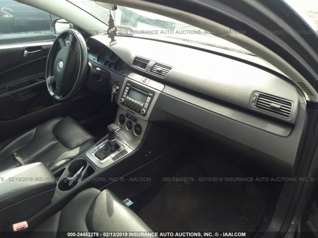 WVWAK73C67P124224 - 2007 VOLKSWAGEN PASSAT 2.0T/WOLFSBURG GRAY photo 5