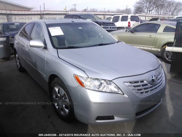 JTNBE46K873030913 - 2007 TOYOTA CAMRY NEW GENERAT CE/LE/XLE/SE SILVER photo 1
