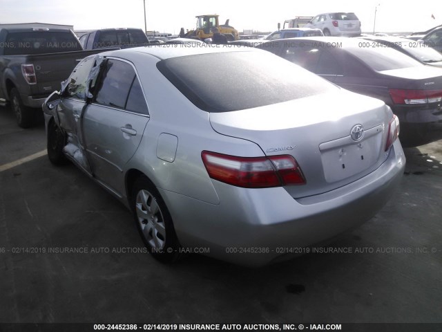 JTNBE46K873030913 - 2007 TOYOTA CAMRY NEW GENERAT CE/LE/XLE/SE SILVER photo 3