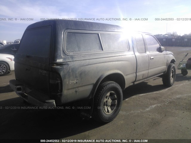 4TAWN72N8XZ566499 - 1999 TOYOTA TACOMA XTRACAB BLACK photo 4