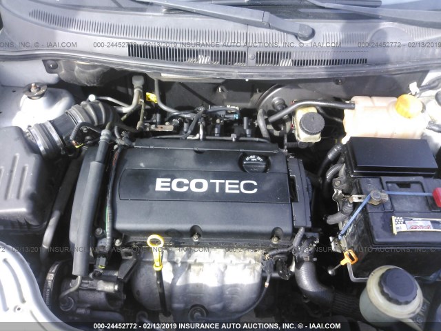 KL1TD56E99B663027 - 2009 CHEVROLET AVEO LS/LT SILVER photo 10