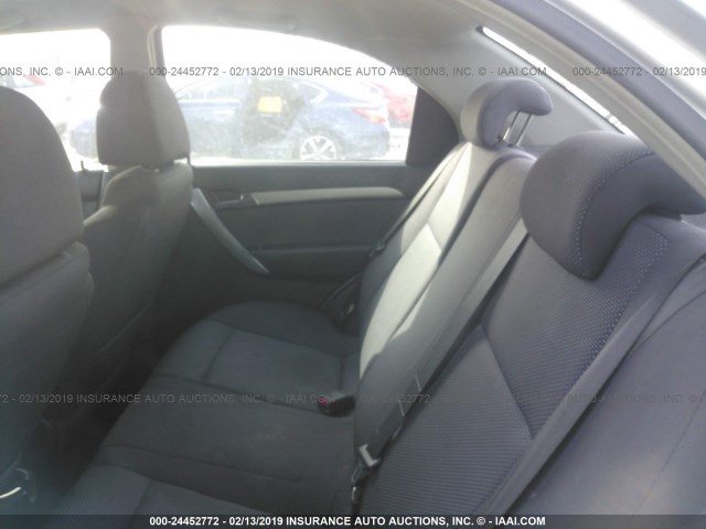 KL1TD56E99B663027 - 2009 CHEVROLET AVEO LS/LT SILVER photo 8