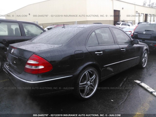 WDBUF65J84A543888 - 2004 MERCEDES-BENZ E 320 BLACK photo 4