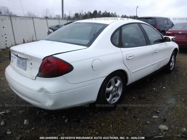 1FAFP55252A212974 - 2002 FORD TAURUS SES WHITE photo 4