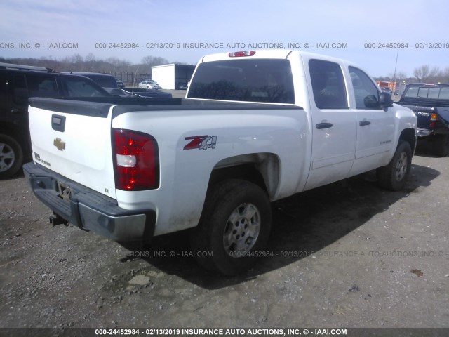 3GCPKSE73DG211477 - 2013 CHEVROLET SILVERADO K1500 LT WHITE photo 4