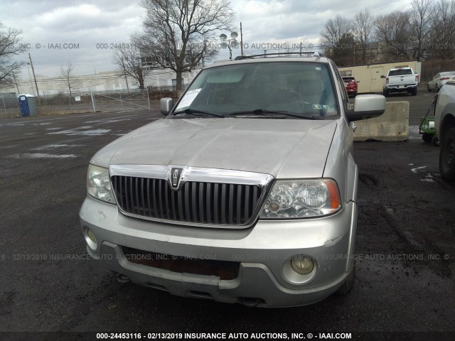 5LMFU28R64LJ28737 - 2004 LINCOLN NAVIGATOR Gümüş foto 6