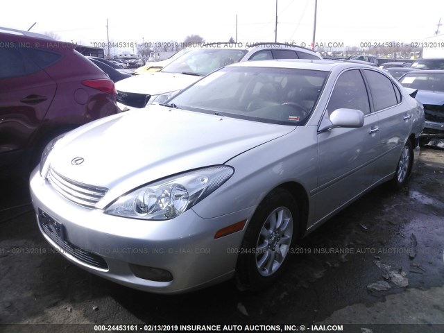 JTHBF30G435039718 - 2003 LEXUS ES 300 SILVER photo 2