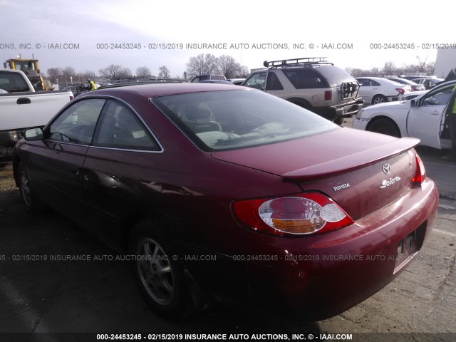 2T1CE22PX2C004490 - 2002 TOYOTA CAMRY SOLARA SE RED photo 3