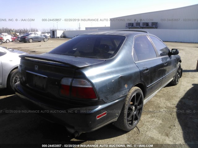 1HGCD5569VA032072 - 1997 HONDA ACCORD EX/EX-R GREEN photo 4