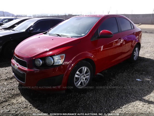 1G1JA5SH6C4228995 - 2012 CHEVROLET SONIC LS RED photo 2