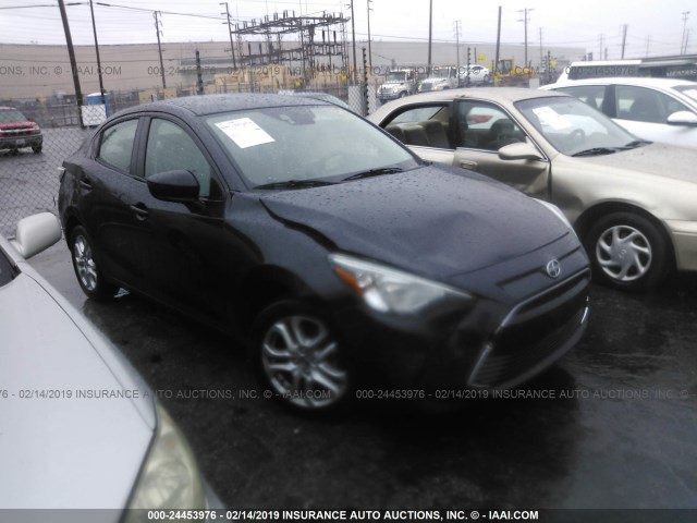 3MYDLBZV5GY142560 - 2016 TOYOTA SCION IA BLACK photo 1