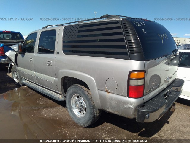 3GNGK26U85G218809 - 2005 CHEVROLET SUBURBAN K2500 SILVER photo 3