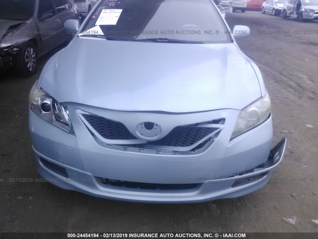 4T1BE46K28U755127 - 2008 TOYOTA CAMRY CE/LE/XLE/SE 浅蓝色 照片 6
