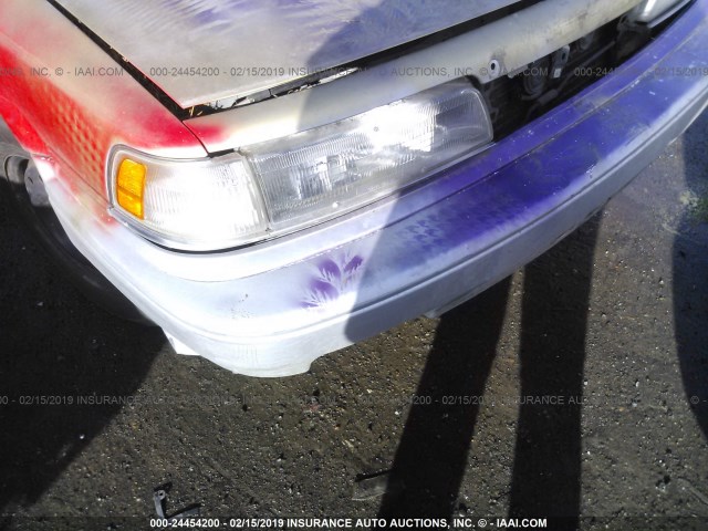 4T1VV21E0MU069049 - 1991 TOYOTA CAMRY DLX 银色 照片 6