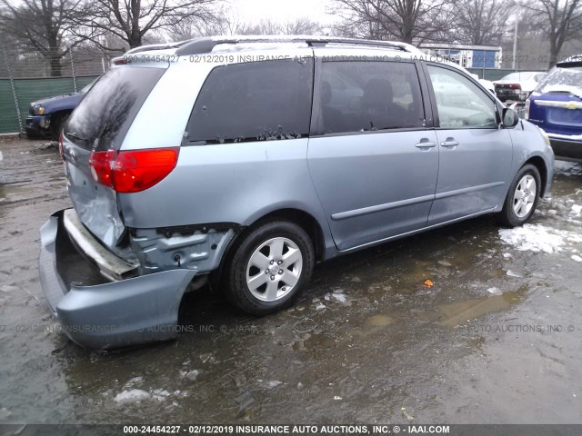 5TDKK4CC7AS291451 - 2010 TOYOTA SIENNA CE/LE Light Blue photo 4