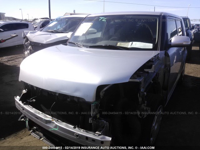 JTLKE50E391068114 - 2009 TOYOTA SCION XB SILVER photo 2