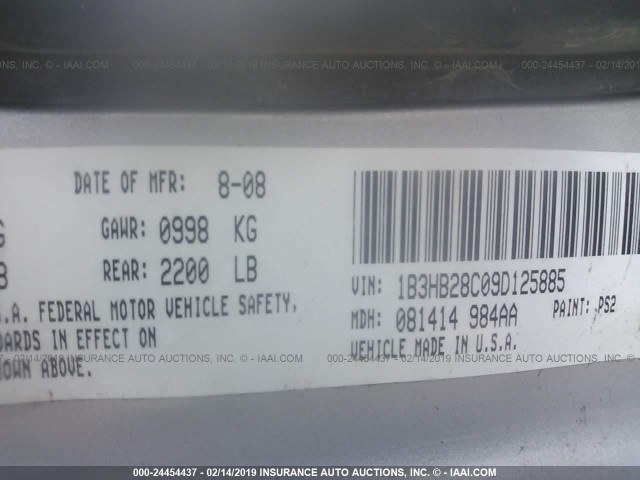 1B3HB28C09D125885 - 2009 DODGE CALIBER SE SILVER photo 9