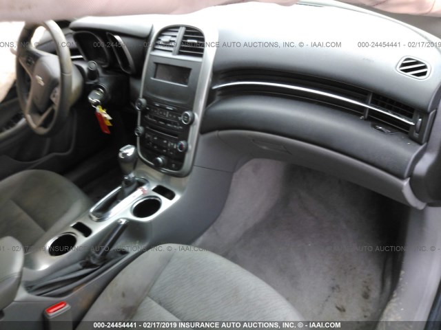 1G11B5SL7FF242205 - 2015 CHEVROLET MALIBU LS BLACK photo 5