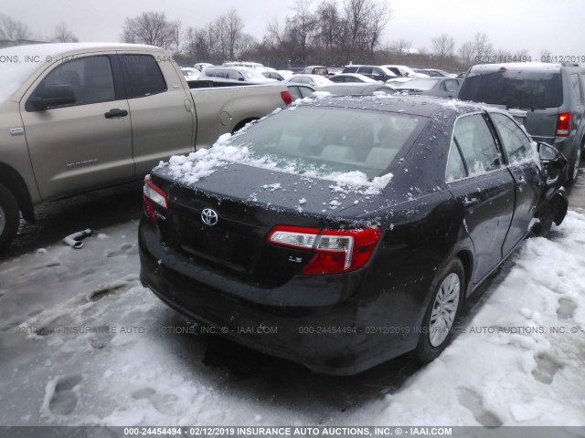 4T4BF1FK5CR189801 - 2012 TOYOTA CAMRY SE/LE/XLE 黑色 照片 4