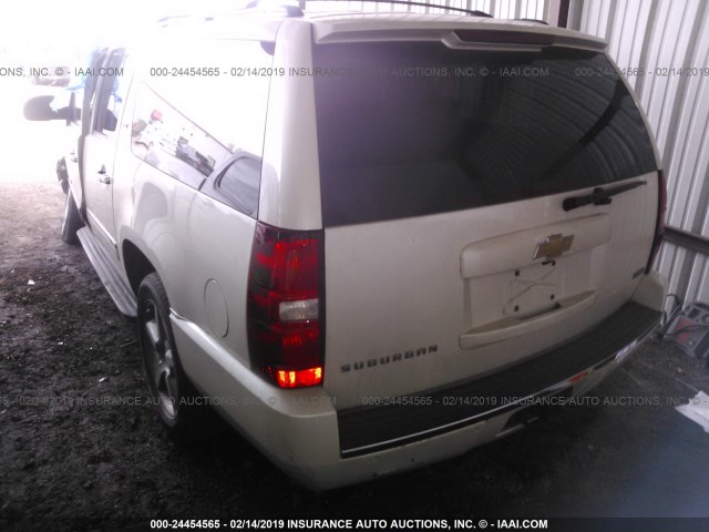 1GNSCKE08BR394566 - 2011 CHEVROLET SUBURBAN C1500 LTZ BEIGE photo 3