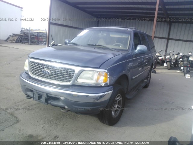 1FMPU16L51LB80971 - 2001 FORD EXPEDITION XLT BLUE photo 2