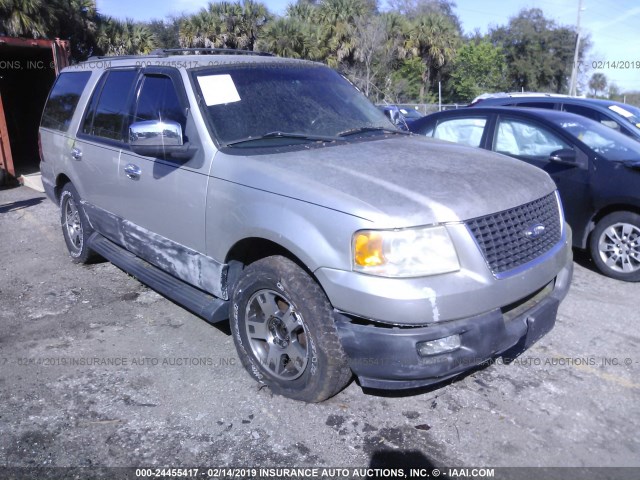 1FMRU15W03LB85034 - 2003 FORD EXPEDITION XLT SILVER photo 1