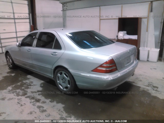 WDBNG75J2YA006625 - 2000 MERCEDES-BENZ S 500 SILVER photo 3