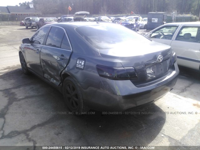 4T4BF3EK6BR092540 - 2011 TOYOTA CAMRY SE/LE/XLE GRAY photo 3