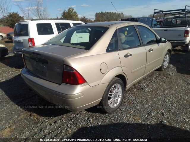 1FAFP34N97W136332 - 2007 FORD FOCUS ZX4/S/SE/SES GOLD photo 4