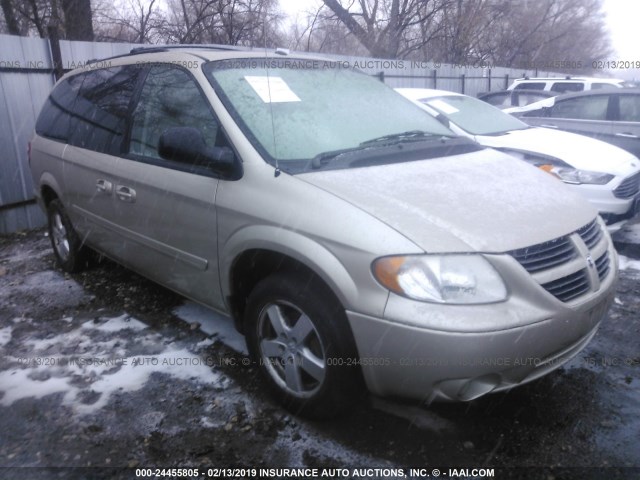 2D4GP44L47R213154 - 2007 DODGE GRAND CARAVAN SXT GOLD photo 1