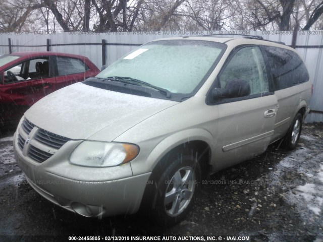 2D4GP44L47R213154 - 2007 DODGE GRAND CARAVAN SXT GOLD photo 2