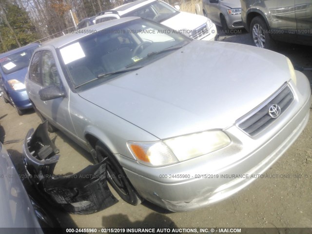 4T1BG22K6YU714567 - 2000 TOYOTA CAMRY CE/LE/XLE 银色 照片 1