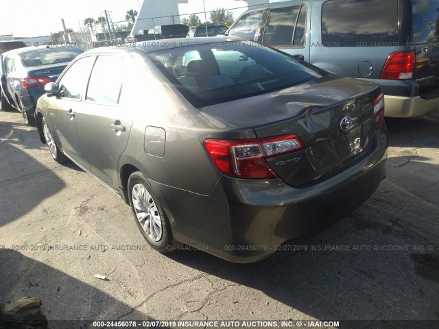 4T4BF1FK7CR256107 - 2012 TOYOTA CAMRY SE/LE/XLE GRAY photo 3