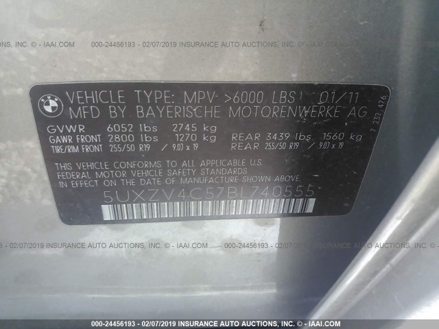 5UXZV4C57BL740555 - 2011 BMW X5 XDRIVE35I BEIGE photo 9