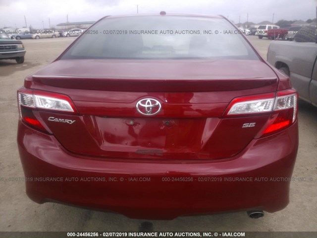 4T1BF1FK7CU551606 - 2012 TOYOTA CAMRY SE/LE/XLE 银色 照片 6