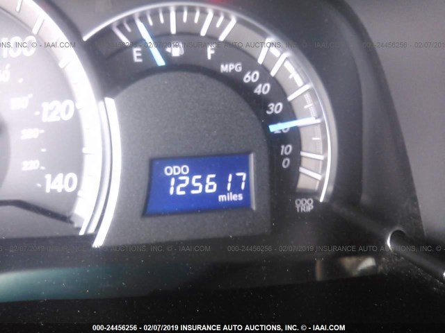 4T1BF1FK7CU551606 - 2012 TOYOTA CAMRY SE/LE/XLE 银色 照片 7