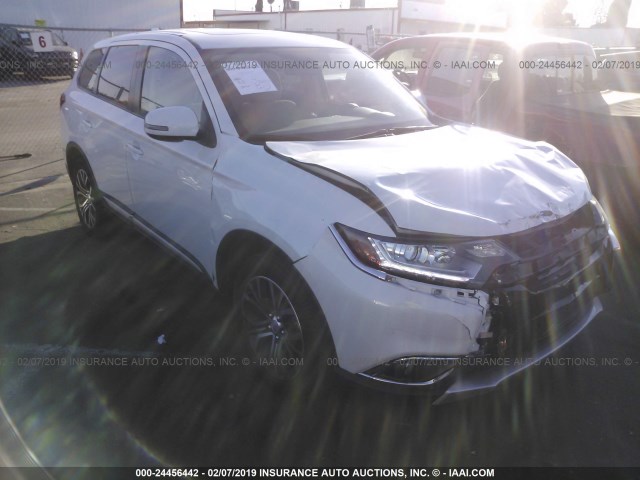 JA4AD3A31HZ020147 - 2017 MITSUBISHI OUTLANDER SE/SEL WHITE photo 1