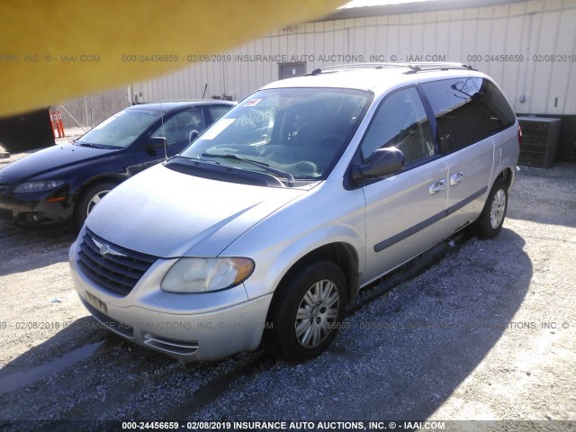 1A8GJ45R57B221742 - 2007 CHRYSLER TOWN & COUNTRY LX SILVER photo 2