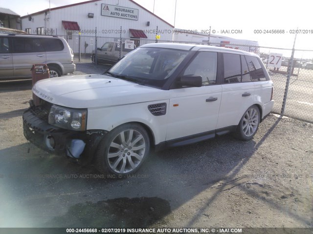SALSH234X6A980439 - 2006 LAND ROVER RANGE ROVER SPORT SUPERCHARGED WHITE photo 2