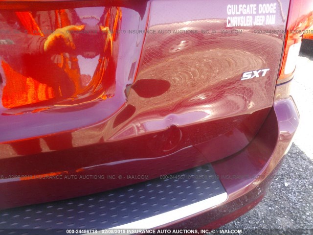 2C4RDGCG6FR587400 - 2015 DODGE GRAND CARAVAN SXT RED photo 6